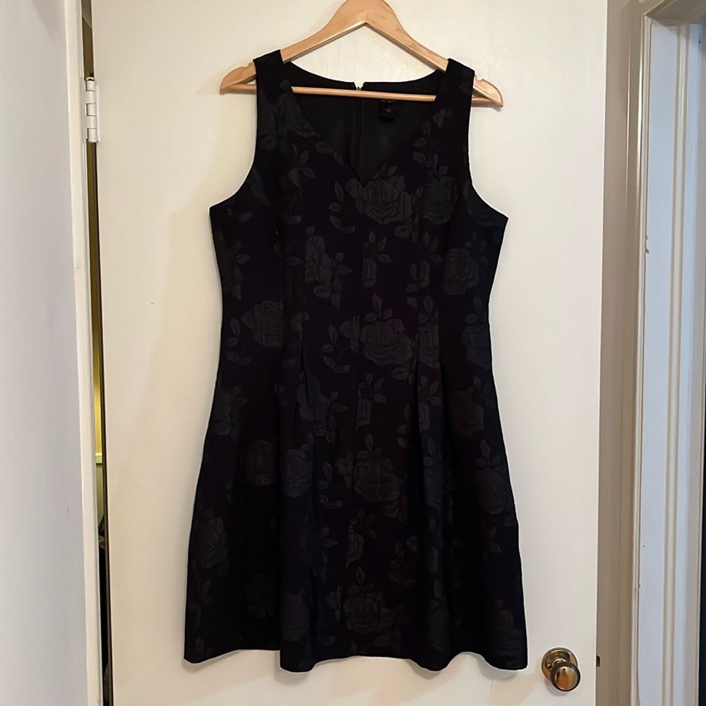 Size 12 Black Ann Taylor Cocktail Dress